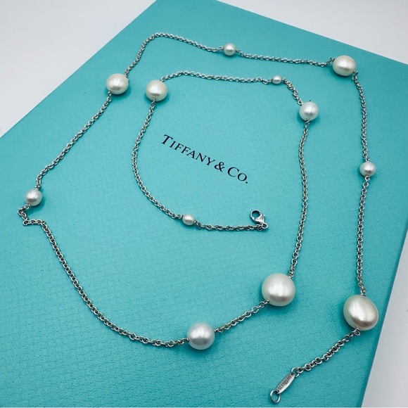 RARE 36” Tiffany & Co. Pearls by the Yard Sprinkle Necklace in Silver Packaging - Picture 4 of 13